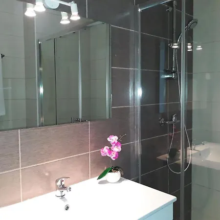 Torre 6- Vista Cidade, Aconchegante, 80mt Praia, Wifi Lejlighed