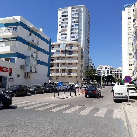 Torre 6- Vista Cidade, Aconchegante, 80mt Praia, Wifi Quarteira