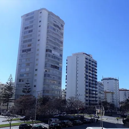 Apartment Torre 6- Vista Cidade, Aconchegante, 80mt Praia, Wifi