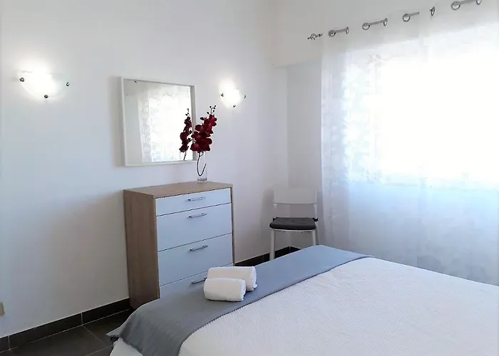 Torre 6- Vista Cidade, Aconchegante, 80mt Praia, Wifi Lejlighed *