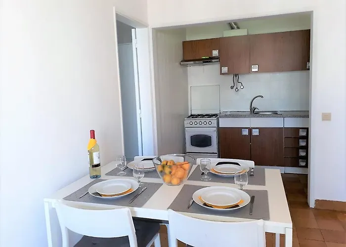 Torre 6- Vista Cidade, Aconchegante, 80mt Praia, Wifi Lejlighed Quarteira