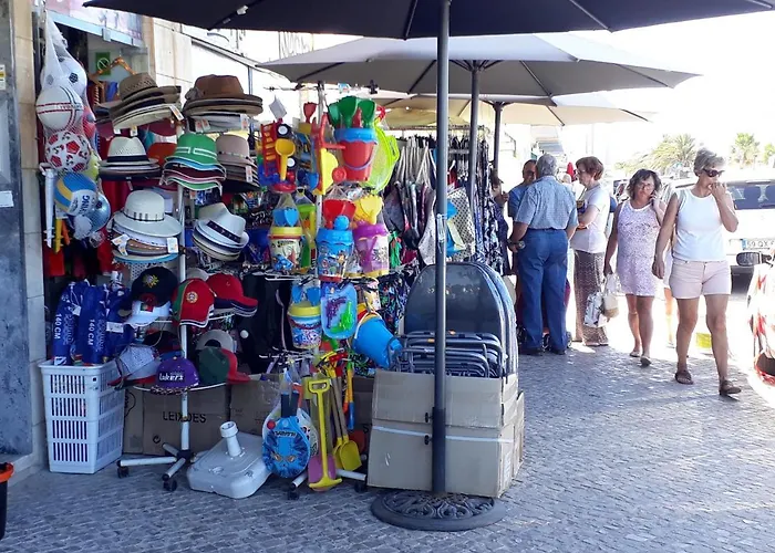 Torre 6- Vista Cidade, Aconchegante, 80mt Praia, Wifi Quarteira