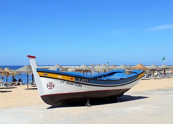 아파트 Torre 6- Vista Cidade, Aconchegante, 80mt Praia, Wifi 쿼테이라